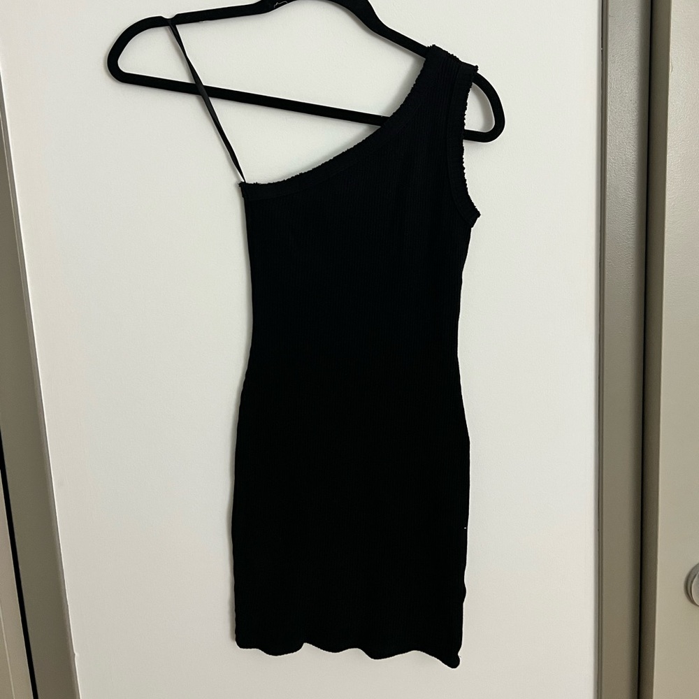Ribbed one shoulder mini dress